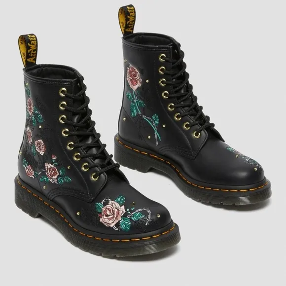 DOC MARTENS 1460 VONDA Chain Black Women’s FLORAL LEATHER LACE UP BOOT NIB 7