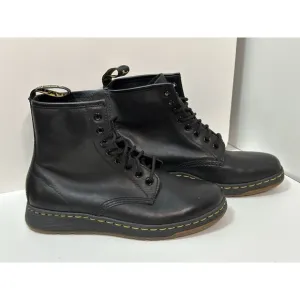 Doc Martens, Newton Boots Mens 8, Women's  8, 1460 Lite Black Leather 8-Eye