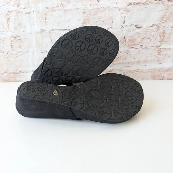 Donald J. Pliner Black Sandals with Platform Sole