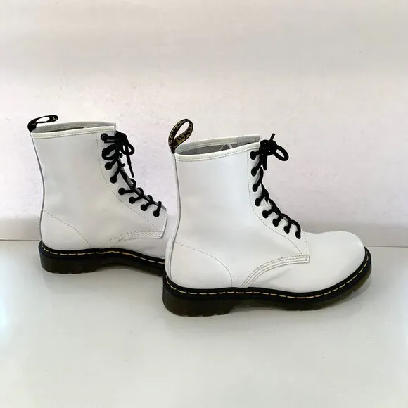 Dr. Martens 1460 Softy T Leather Lace-up Boots Combat Booties White Size 10 NEW