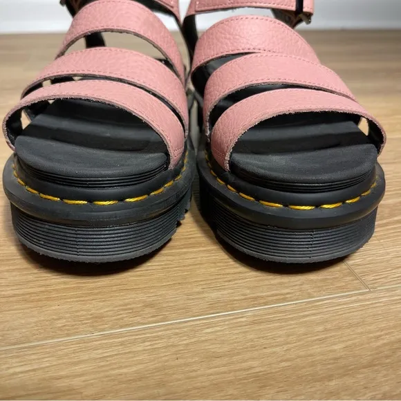 Dr. Martens BLAIRE WOMEN'S PISA LEATHER STRAP SANDALS women’s Size 8 peach beige