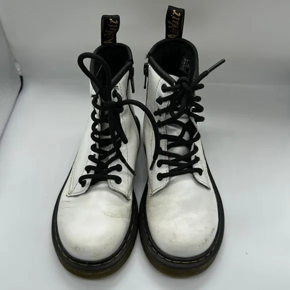 Dr. Martens JUNIOR 1460 LEATHER LACE UP BOOTS size 13