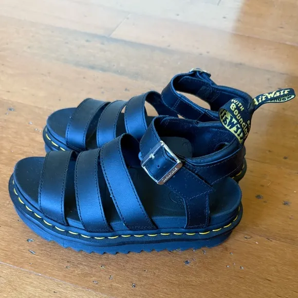 Dr. Martens Women’s Blaire Black Ankle Strap Sandals Hydro Leather Buckle, US 5