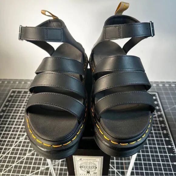 Dr. Martens®  |  AIRWAIR™ |  BLAIRE SANDALS  |  WOMEN-1O US  | NEW  |
