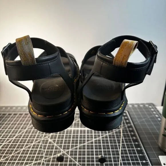 Dr. Martens®  |  AIRWAIR™ |  BLAIRE SANDALS  |  WOMEN-1O US  | NEW  |