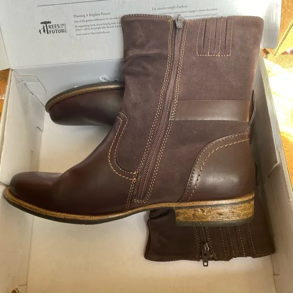 Earth Origins Avery Boots 11