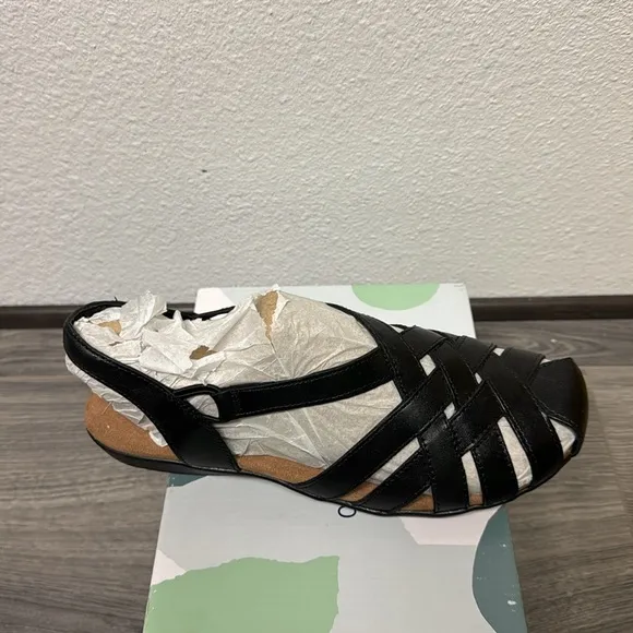 Earth Origins Berri Sandal