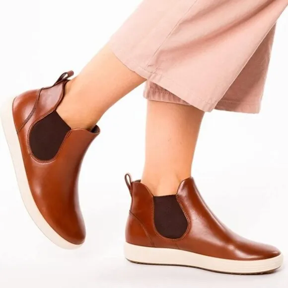 Ecco Soft 7 Chelsea Booties Leather Boots Cognac Size 40 US 9 - 9.5 NEW