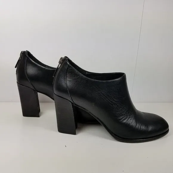 Eileen Fisher Black Leather Ankle Booties shoes