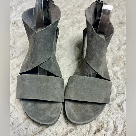 Eileen Fisher Gray Suede Strappy Sandals Sport Platform Size 9