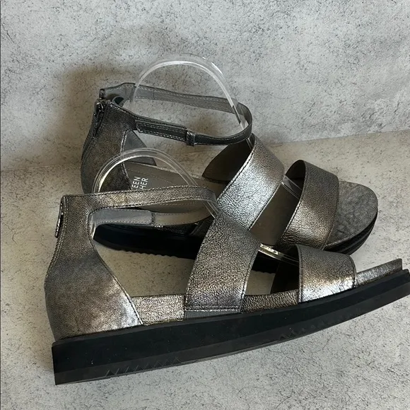 Eileen Fisher Keno Platform Sandal Silver Metallic Leather Chunky Women’s Sz 10