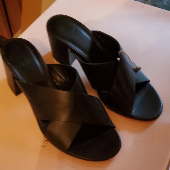 Elegant Black Women's Heeled Sandals
