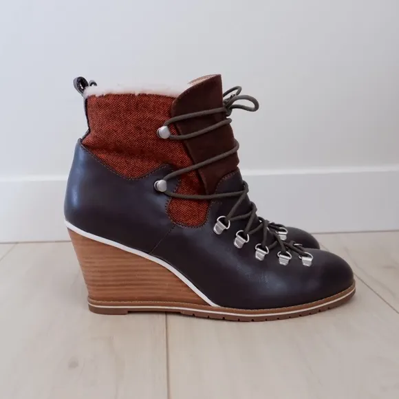 EMU AUSTRALIA Havenview Wedge Boots size 11