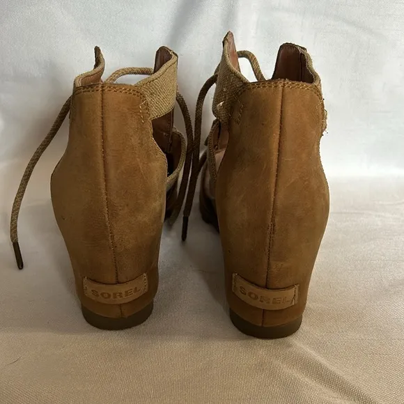 EUC Sorel Women Joanie Camel Brown Leather Lace Up Open Toe Wedge Sandals 12