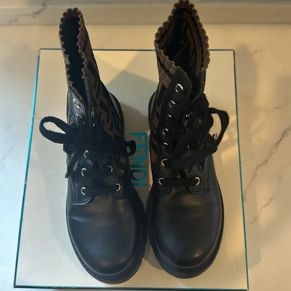 Fendi KidsFendi Kids FF Motif Combat Boots size eu 34 us 3.5