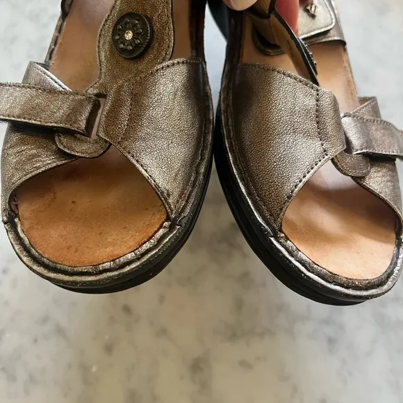 Finn Comfort Adana Metallic Leather Adjustable Sandals Women’s Size 5.5