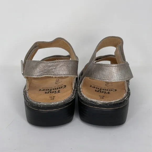 Finn Comfort Luxor Sandals NWOT Peep Toe Ankle Strap Size 7