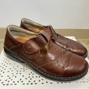 Finn Comfort Women’s 10.5 Nashville T Strap Brown Leather Sandals Mary Janes