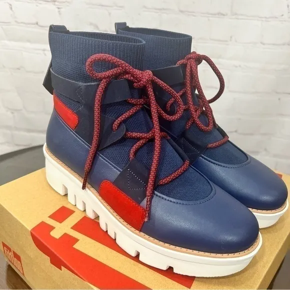 FIT FLOP GLACE KNIT ANKLE BOOTS in midnight blue size 7.