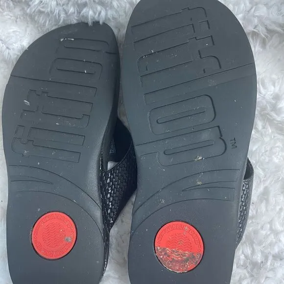 Fit-flop Lulu Black weave thong sandals size11