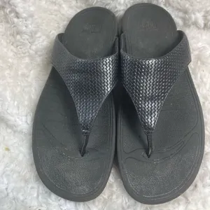 Fit-flop Lulu Black weave thong sandals size11