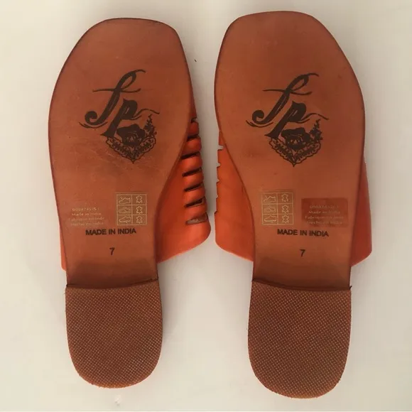 Free People Slice of Sun Sandals Vermillion Orange Leather NIB Size 7