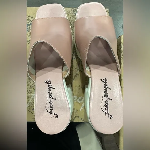 FREE PEOPLE 'Zoe' Platform Slide Sandal in Pink Size 10/41