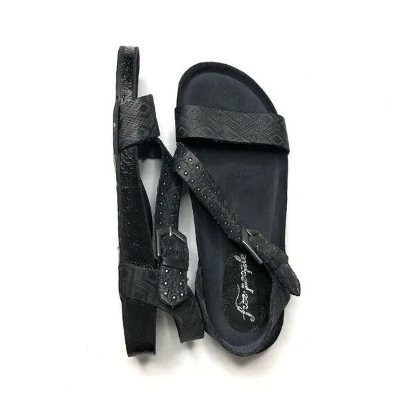 Free People Chasing Valleys Footbed Sandals