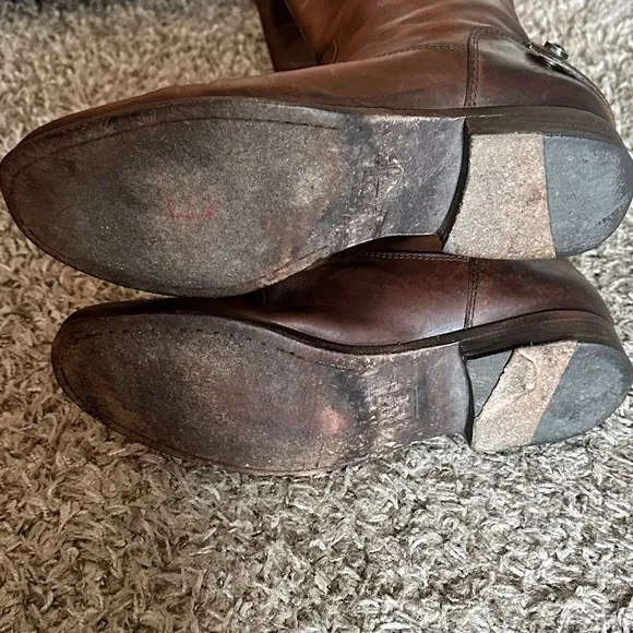 FRYE Women's Melissa Button Back Zip