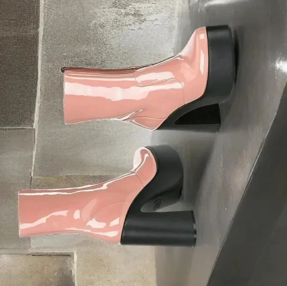 Gianni Bini Spring Pink Retro 10 Hipster Platform Chunky Block Heel Ankle Boots