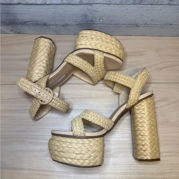 GIANNI BINI The PELLE Raffia Platform Sandal  Heel
