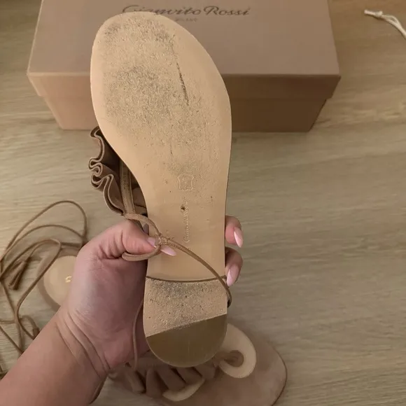 Gianvito Rossi Women's Tan/Blush Suede Sandals Sz 40