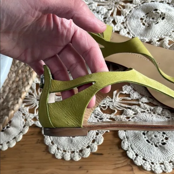Giuseppe Zanotti Green Tan Sandals Minimalist Style