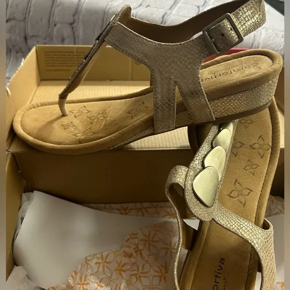 Gold Snake Print Suede Summit Sandals Size 11W by Comfortiva New