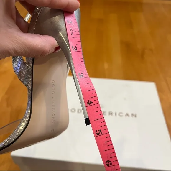 Good American Lucite Sandals Snake Skin Silver Clear Band Size 10 NIB