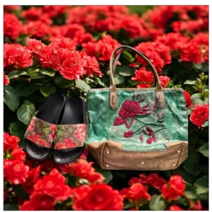 Gucci Bloom Slides Sandals with Elegant Design