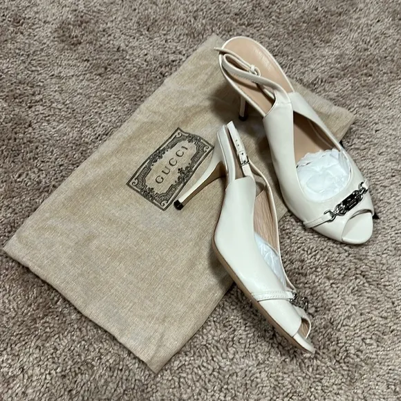 Gucci vintage sandals 👡👡🥂🍀