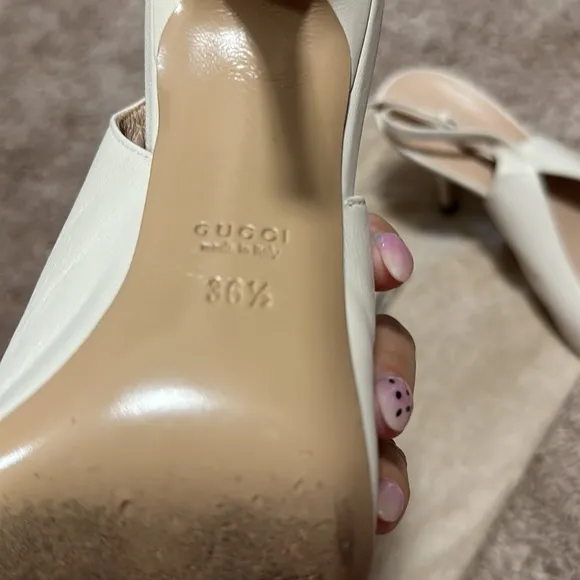 Gucci vintage sandals 👡👡🥂🍀