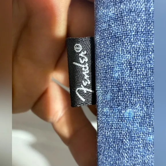 Hard Rock Cafe 90's Fender Guitar Short Sleeve Button Down Blue Men’s Size Large