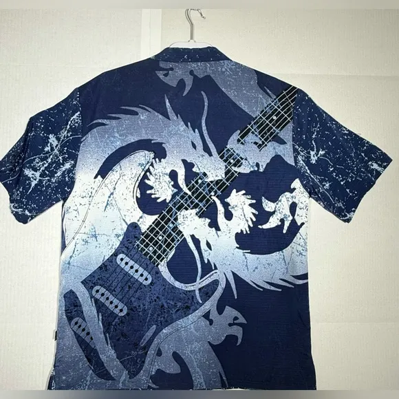 Hard Rock Cafe 90's Fender Guitar Short Sleeve Button Down Blue Men’s Size Large