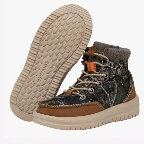 HEY DUDE MENS CAMO BOOTS