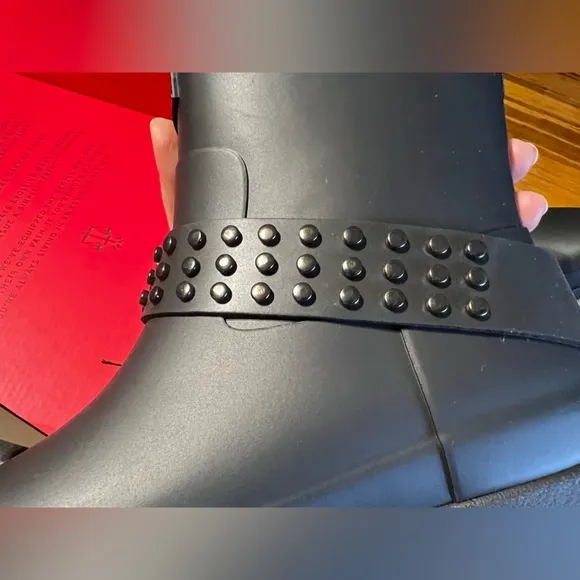 Hunter Refined Stud Biker rain boots NIB