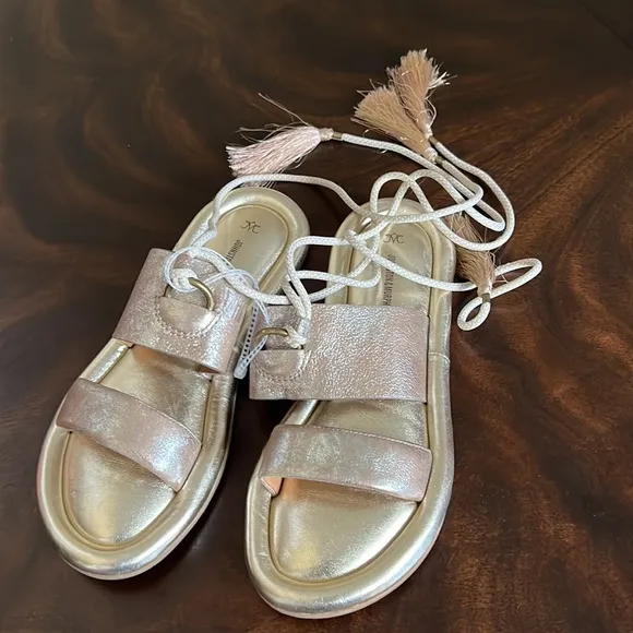 Johnston &amp; Murphy Zoey Ankle Wrap Sandals.