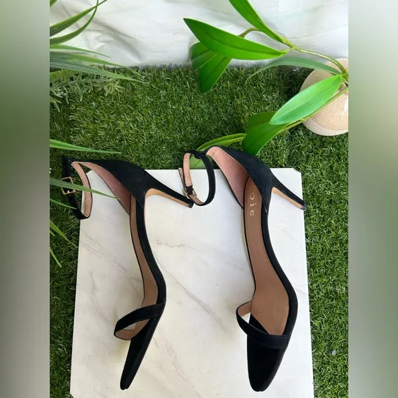 Joie Maisie Suede Sandal black women size 7.5 new no box