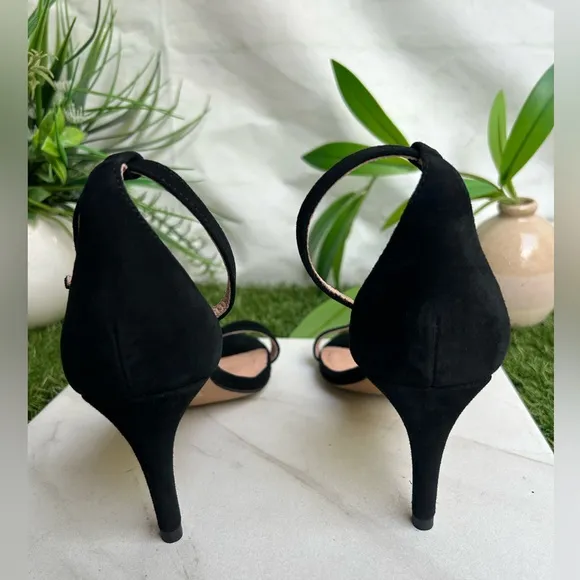 Joie Maisie Suede Sandal black women size 7.5 new no box