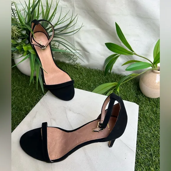 Joie Maisie Suede Sandal black women size 7.5 new no box
