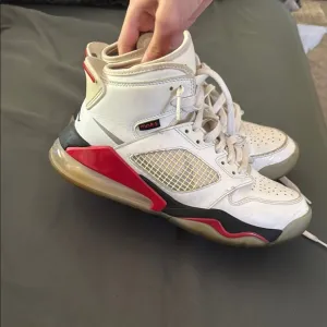 Jordan Mars 270  “FIRE RED”