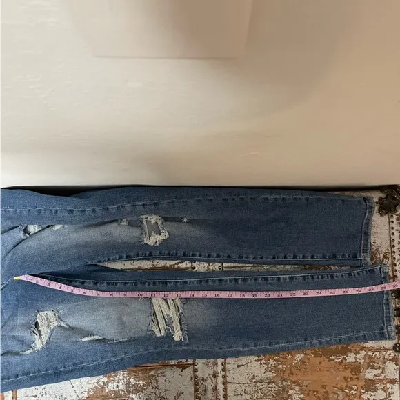 Judy Blue Anniston Boyfriend Fit Jeans