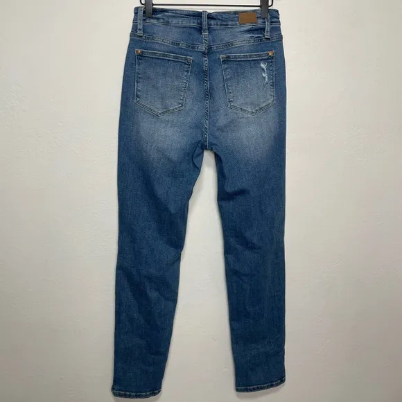 Judy Blue Anniston Boyfriend Fit Jeans