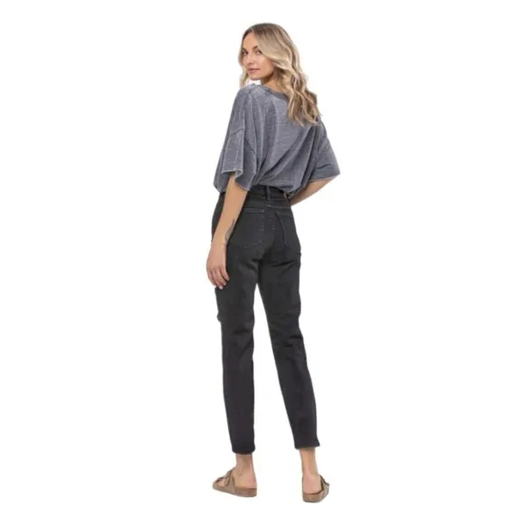 JUDY BLUE Loose Fit Distressed Black High Waist Jeans NWT Sz 20 W